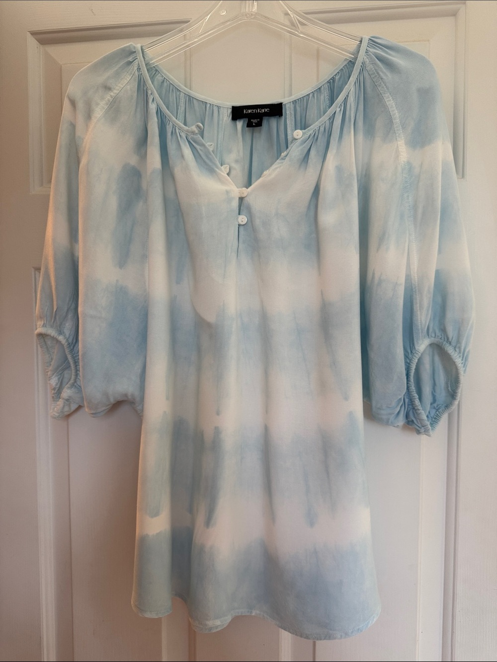 Karen Kane Blue and White Tie-Dye Peasant Top